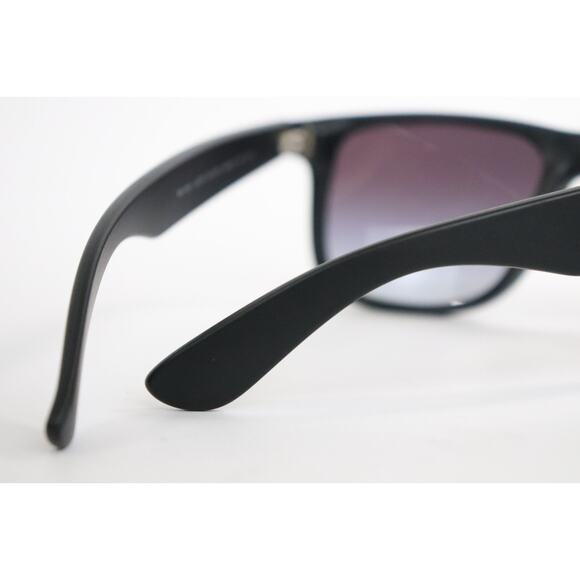 Ray-Ban Justin Sunglasses RB4165 Matte Black, Rubberized, Polarized Lenses - Picture 9 of 11